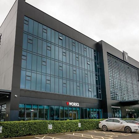 Village Hotel Solihull Bagian luar foto