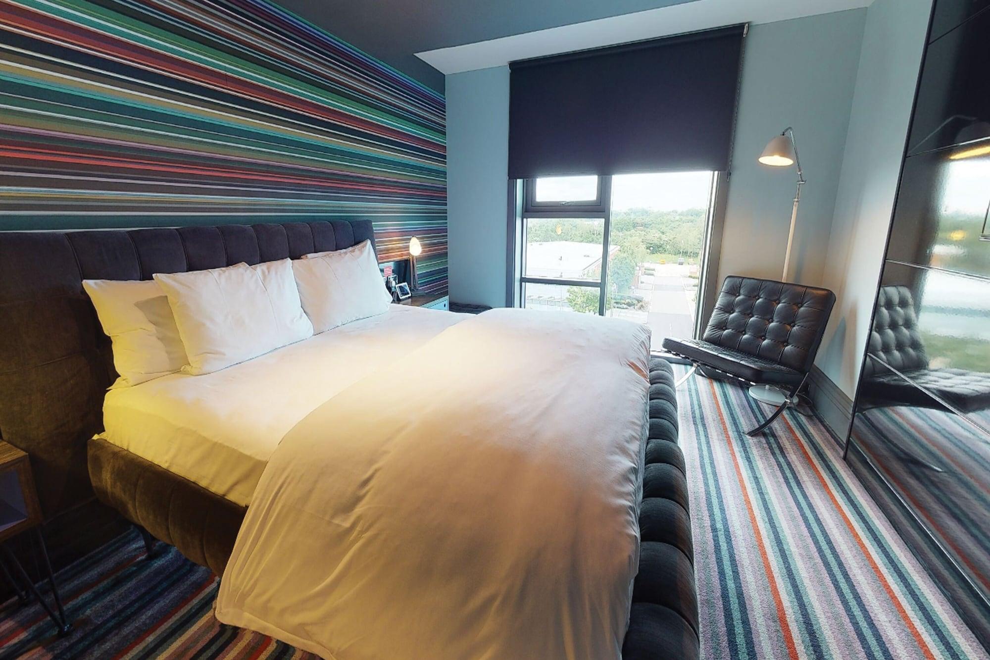 Village Hotel Solihull Bagian luar foto