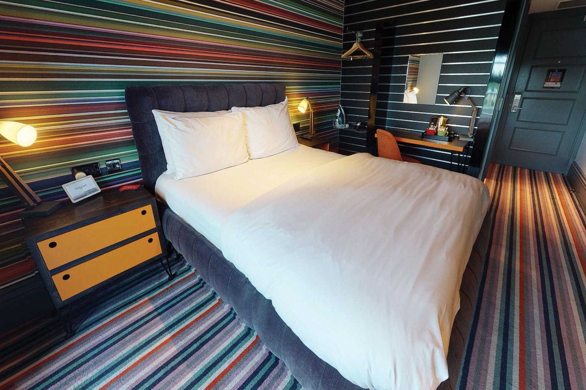 Village Hotel Solihull Bagian luar foto