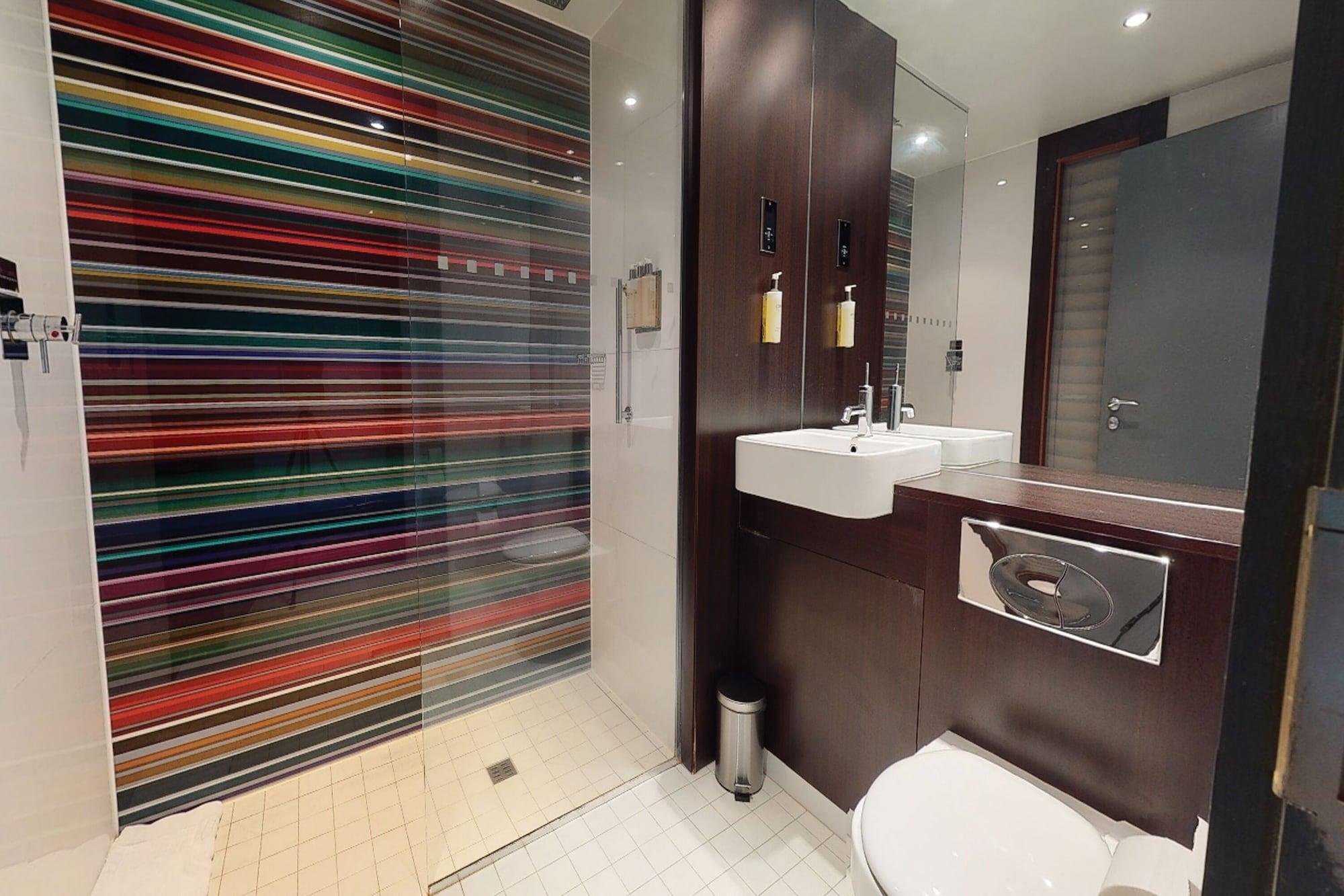Village Hotel Solihull Bagian luar foto