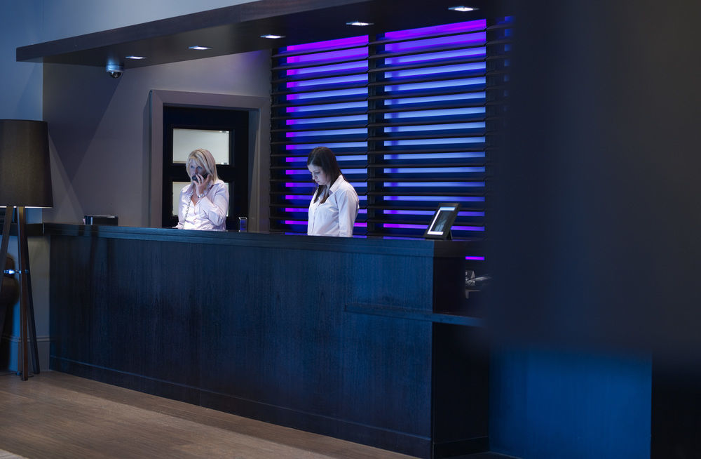 Village Hotel Solihull Bagian luar foto